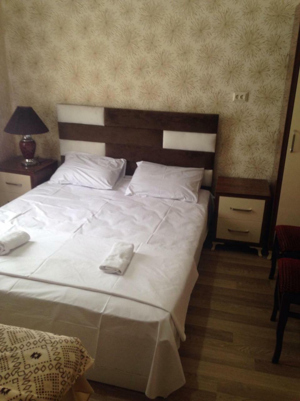 Nana'S House Hotel Batumi Exterior photo